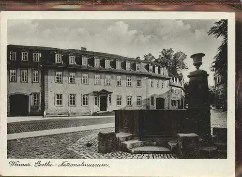 Weimar Thueringen Goethe-Nationalmuseum Brunnen / Weimar /Weimar Stadtkreis