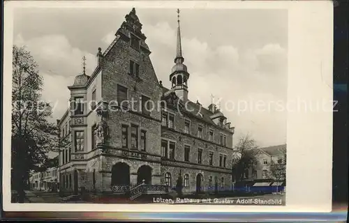 Luetzen Rathaus mit Gustav Adolf Standbild Kat. Luetzen