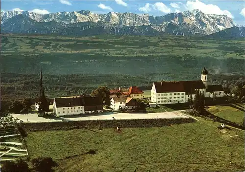 Hohenpeissenberg mit Blick auf das Ammergebirge mit Zugspitze Kat. Hohenpeissenberg