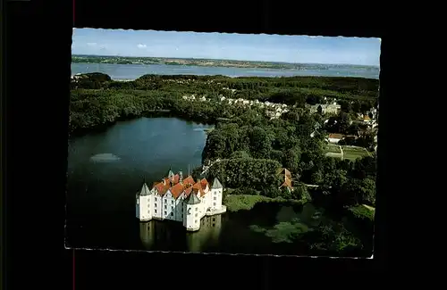 Gluecksburg Ostseebad Wasserschloss mit Flensburger Foerder Fliegeraufnahme Kat. Gluecksburg (Ostsee)