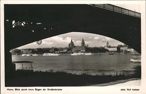 Foto Kellner Rolf Nr. 8119 Mainz Strassenbruecke Kat. Fotografie