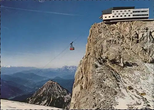 Seilbahn Ramsau Dachsteinsuedwandbahn  / Bahnen /