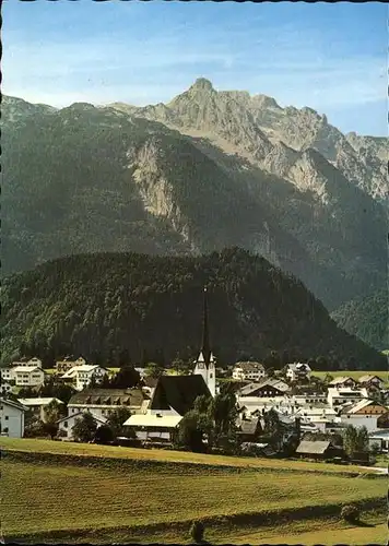 Abtenau Ortsansicht mit Kirche Tennengebirge Wieswand Schwerwand Rotwand Kat. Abtenau