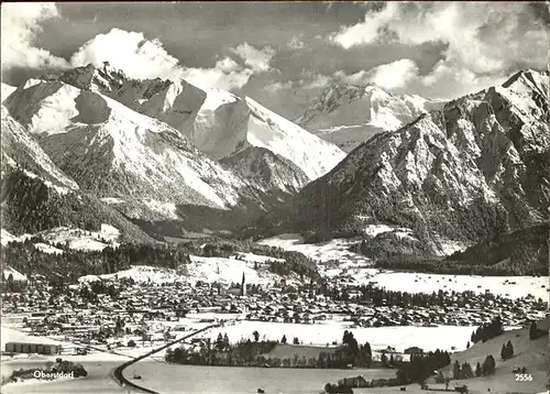 Oberstdorf Ortsansicht mit Alpenpanorama Kat. Oberstdorf