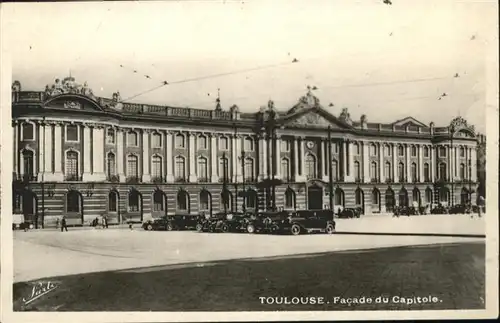 wb05300 Toulouse Haute-Garonne Toulouse Facade du Capitole * Kategorie. Toulouse Alte Ansichtskarten