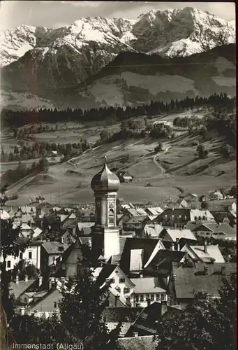 Immenstadt Allgaeu Ortsansicht mit Kirche mit Daumengruppe Alpenpanorama Kat. Immenstadt i.Allgaeu