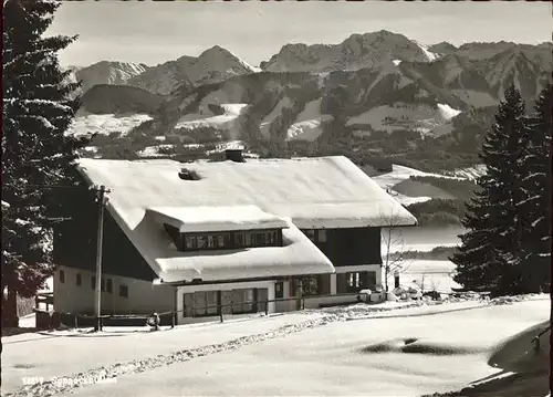 Ofterschwang Jugenderholungsstaette Sonneckhuetten Rotspitze Daumengruppe Allgaeuer Alpen Wintersportplatz Kat. Ofterschwang