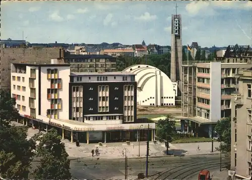 Charlottenburg Neue Kantstrasse Ignatiushaus St. Canisius Kirche Wilhelm Weskam Haus / Berlin /Berlin Stadtkreis