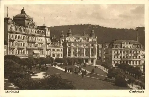 Marienbad Tschechien Goetheplatz mit Goethedenkmal Boehmen Kat. Marianske Lazne