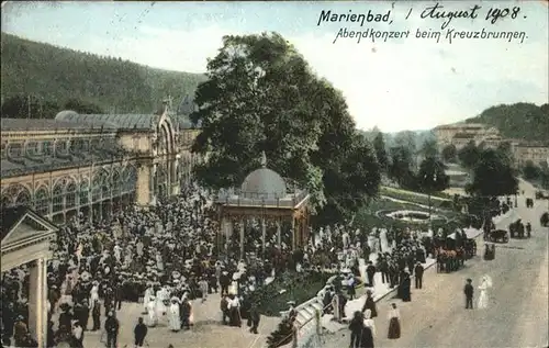 Marienbad Tschechien Boehmen Abendkonzert Kreuzbrunnen Kutsche  / Marianske Lazne /