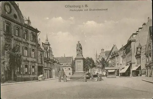 Offenburg Marktplatz Drakedenkmal / Offenburg /Ortenaukreis LKR