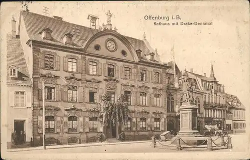 Offenburg Rathaus
Drake Denkmal / Offenburg /Ortenaukreis LKR