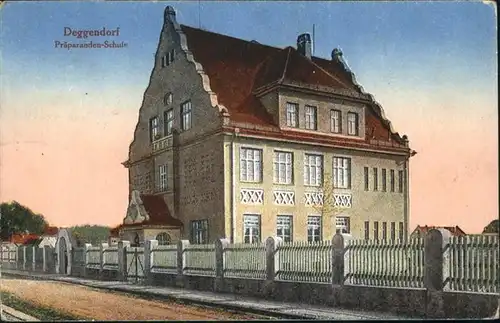 Deggendorf Donau Praeparanden Schule / Deggendorf /Deggendorf LKR