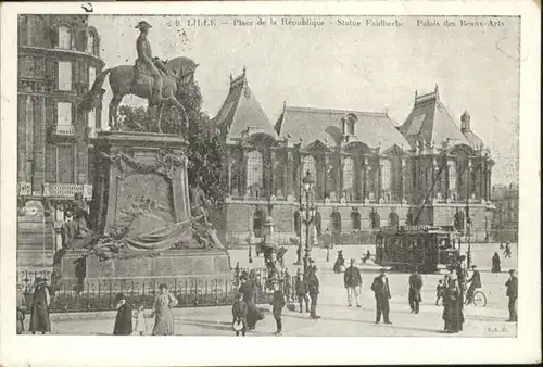 Lille Place Republique Statue Faidherbe Palais Beaux-Arts Strassenbahn  x