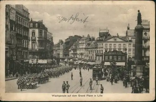 Lille Wachparade Grand Place Strassenbahn x