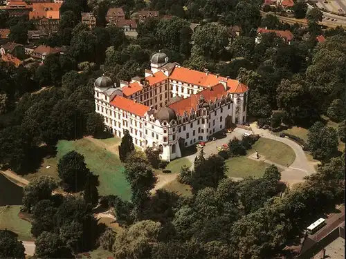 Celle Niedersachsen Fliegeraufnahme Schloss / Celle /Celle LKR