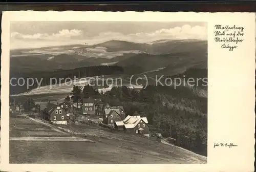 Masserberg Panorama Hoehenluftkurort mit Meuselbacher Kuppe Kat. Masserberg