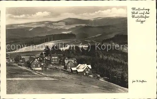 Masserberg Panorama Hoehenluftkurort mit Meuselbacher Kuppe Kat. Masserberg