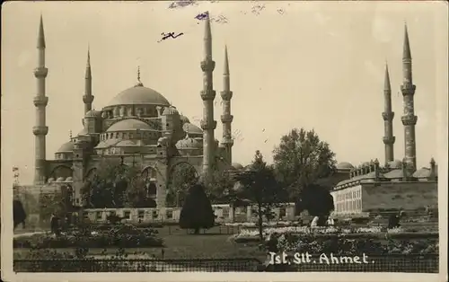 Istanbul Constantinopel Mosquee de Sultan Ahmet Moschee / Istanbul /