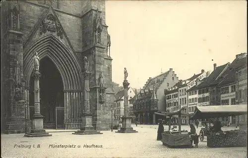 Freiburg Breisgau Muensterplatz u.Kaufhaus Kat. Freiburg im Breisgau