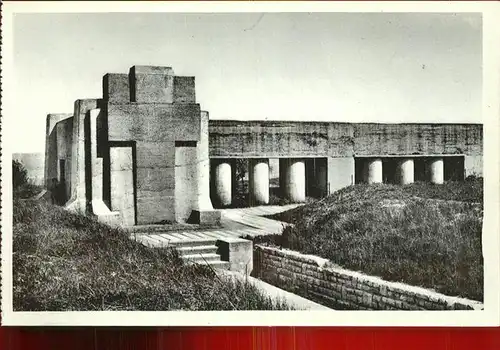 Verdun Meuse Monument Tranchee des Baionnettes Bajonnetten Graben  Kat. Verdun