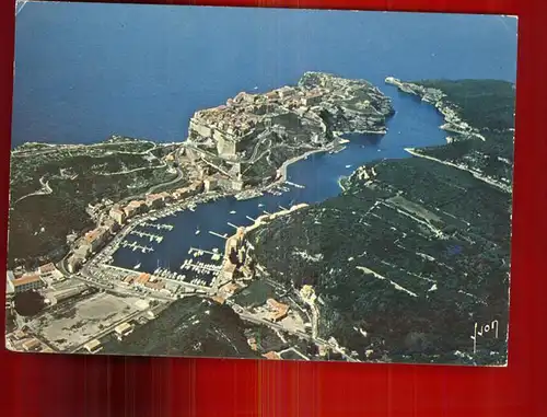 Bonifacio Corse du Sud Vue generale du Port de Plaisance et du Goulet vue aerienne Kat. Bonifacio