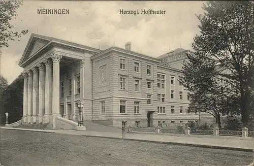 Theatergebaeude Meiningen Hoftheater Kat. Gebaeude