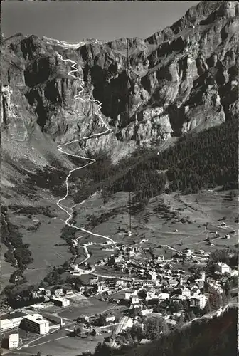 Loeche-les-Bains Leukerbad Gemmipass / Leukerbad /Bz. Leuk