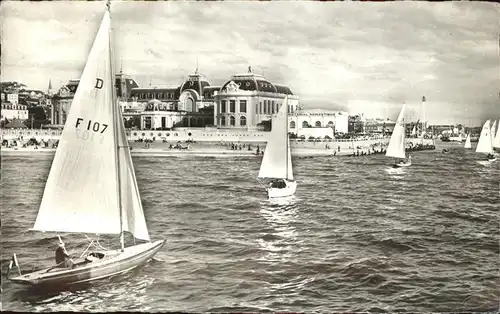 Trouville Havre Reine des Plages Casino Mer Segelboot Kat. Trouville