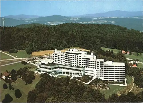 Geyersberg Wald Klinik Schloss Wolfstein Nationalpark Bayerischer Wald Fliegeraufnahme Kat. Freyung