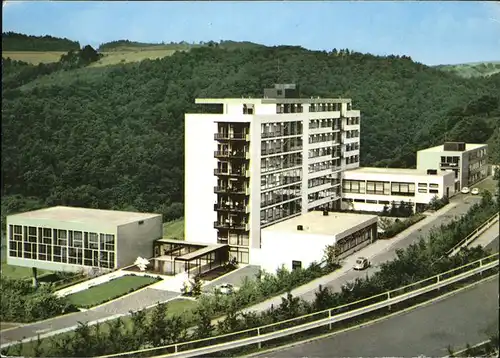 Manderscheid Eifel Eifelsanatorium Blick auf Mosenberg Heilklimatischer Luft  und Kneippkurort Kat. Manderscheid