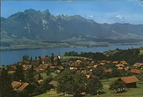 Sigriswil Panorama mit Thunersee und Stockhornkette Berner Voralpen Kat. Sigriswil