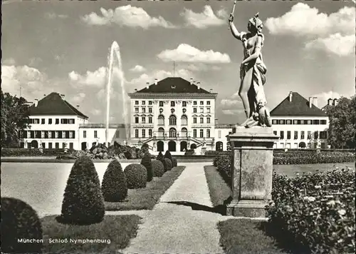 Muenchen Schloss Nymphenburg Skulptur Fontaene Kat. Muenchen