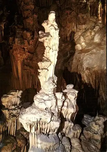 Hoehlen Caves Grottes Grotte des Semoiselles La Vierge et l Enfant Kat. Berge