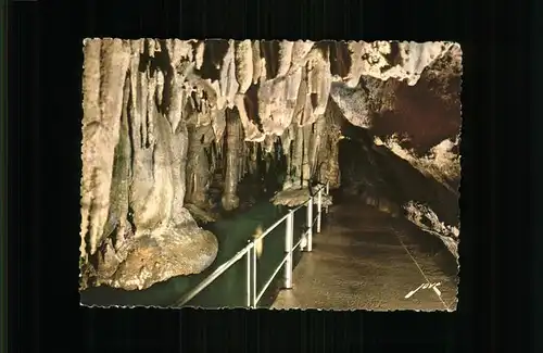 Hoehlen Caves Grottes Betharram Champignons Renverses Kat. Berge