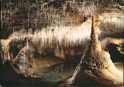 Hoehlen Caves Grottes Choranche Fistuleuses Kat. Berge