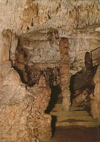 Hoehlen Caves Grottes Gouffre de la Fage Le Totem Kat. Berge