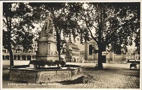 Ludwigsburg Marktplatz Brunnen / Ludwigsburg /Ludwigsburg LKR