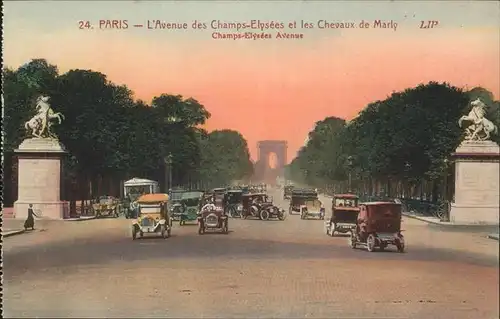Paris Avenue des Champs Elysees et les Chevaux de Marly Kat. Paris