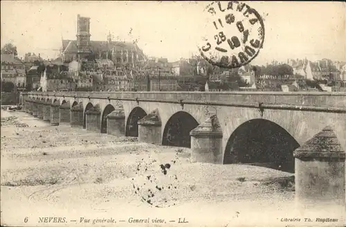 Nevers Nievre Vue generale Pont Eglise Stempel auf AK Kat. Nevers