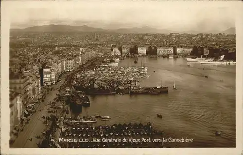 Marseille Vue generale du Vieux Port vers la Cannebiere Kat. Marseille