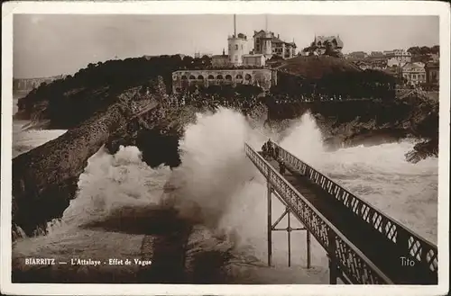 Biarritz Pyrenees Atlantiques L Attalaye Effet de Vague Brandung Sturm Kat. Biarritz