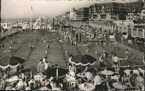 Trouville sur Mer Piscine et Plage Kat. Trouville sur Mer