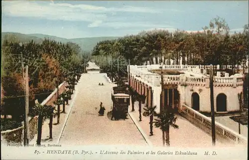 Hendaye Pyrenees Atlantiques Avenue des Palmiers et les Galeries Eskualduna Kat. Hendaye