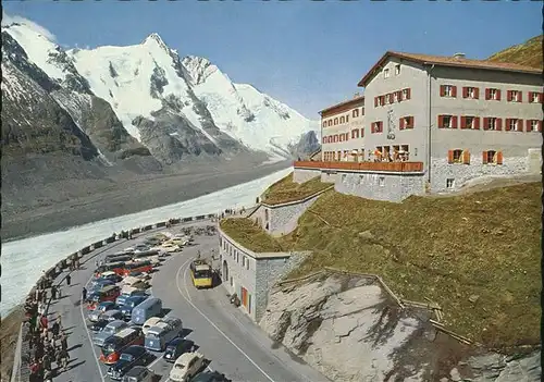 Grossglockner Parkplatz Franz Josephs Hoehe Kat. Heiligenblut