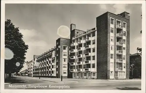 Maastricht Flatgebouw Koningsplein Kat. Maastricht
