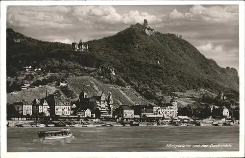 Koenigswinter Rhein Panorama mit Drachenfels Hotel Restaurant Kat. Koenigswinter