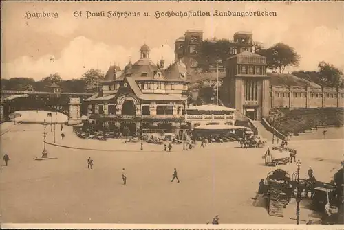 St Pauli Faehrhaus und Hochbahnstation Landungsbruecken Kat. Hamburg