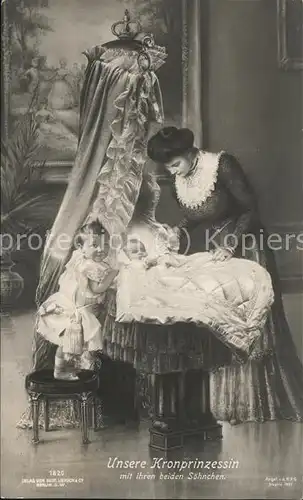 Adel Preussen Kronprinzessin Cecilie mit Soehne Wiege Kat. Koenigshaeuser