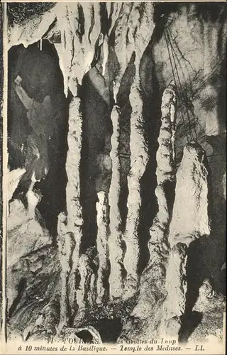 Hoehlen Caves Grottes Lourdes Temple des Meduses  Kat. Berge